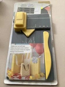 Create Your Own Gift Bags - Picture 1 of 2