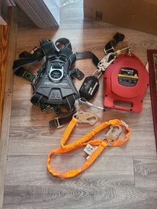 MILLER PROTECCIÓN CONTRA CAÍDAS MP30G-LE, Arnés Miller, Línea de Cordón Miller Titan Nuevo - Imagen 1 de 20
