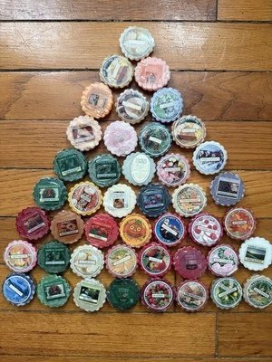 Lot Of 44 Yankee Candle Scented Wax Tarts Wax Melts Vintage Halloween Christmas - Image 1 of 4
