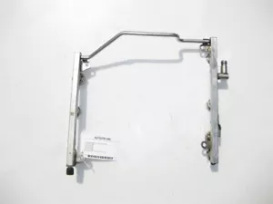 Mercedes-Benz A2720701395 Fuel rail - distributor for engine M272 V6 2.5 3.0... - Picture 1 of 5