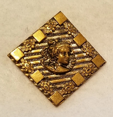 GORGEOUS ANTIQUE SQUARE BRASS BUTTON W/A LOVELY LADY'S HEAD APPLIED, 1-11/16" Cover