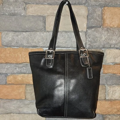 Bolso de Mano de Almuerzo de Hombro COACH 9572 Hampton De Colección Cuero Suave Negro  Foto 1 de 4