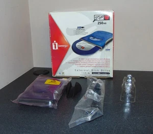 Iomega Zip 250 External Disk Drive, USB cable *Working* Boxed - VGC - Picture 1 of 14