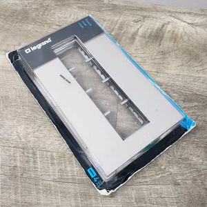 -NUEVO/SELLADO- *Titanio* Placa de Pared Legrand Adorne 4 Velocidades (P/N 36291) Marco Ancho  - Imagen 1 de 7