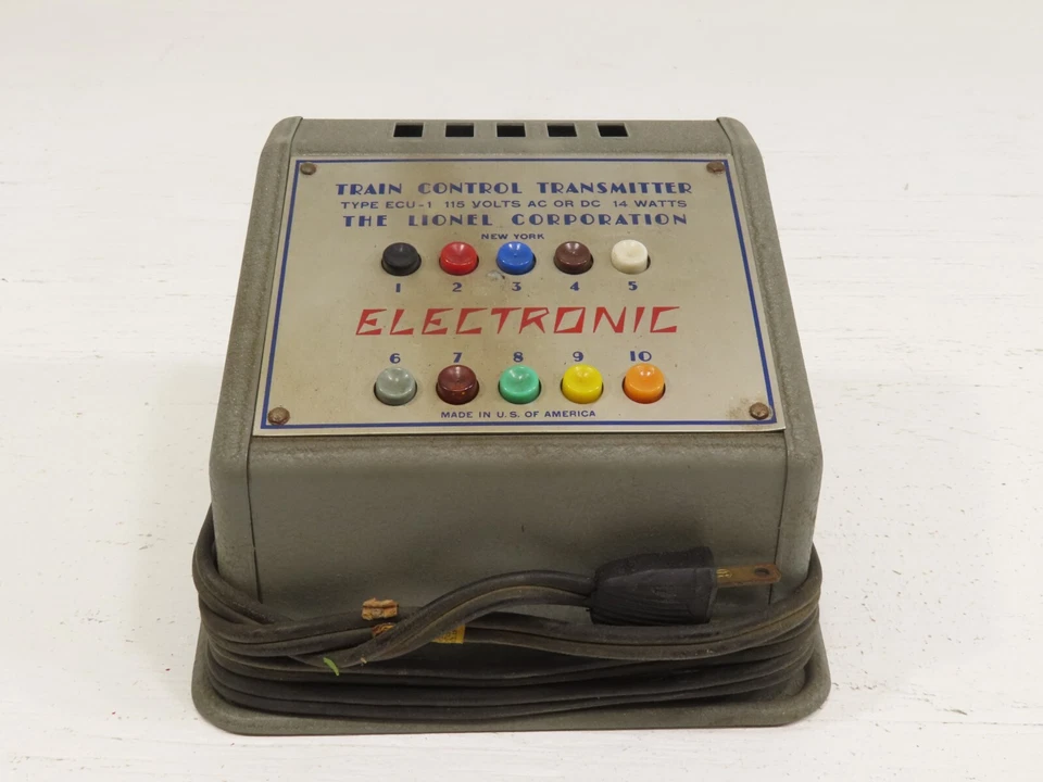 Lionel Post War ECU-1 Electronic Control Transmitter w/Original Box 8225 - Image 1 of 4