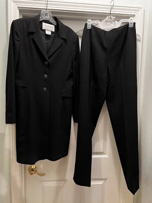 Traje Pantalón Hugo Buscati Talla 10 Usado en Excelente Condición Foto 1 de 4