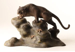 Estatua japonesa vintage de tigre de bronce Okimono Gasho/雅章 - Imagen 1 de 17