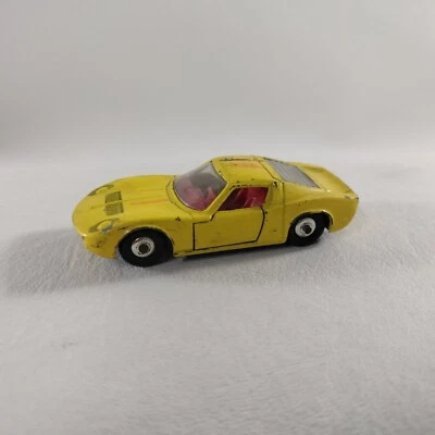 Matchbox Lesney #33 Lamborghini Miura Yellow - Image 1 of 4