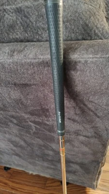 WILSON UNTRA LITE 6 IRON RH - Image 1 of 4