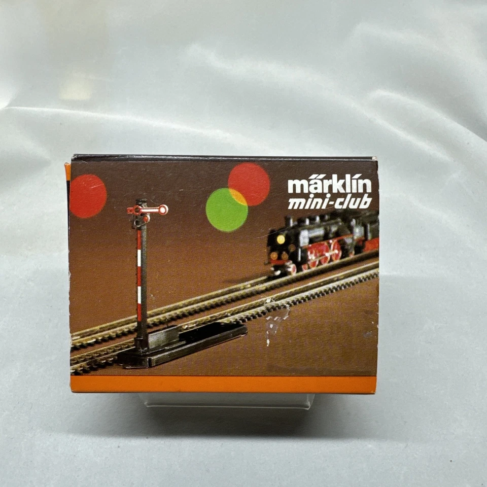 Z scale Marklin Mini-Club 8940 Signal With 1 Semaphore  NIB  Derose - Image 1 of 4