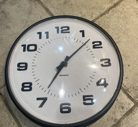 SIMPLEX VINTAGE WALL CLOCK - NEW Cover