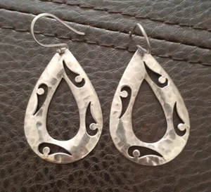 Silpada Sterling Silver Teardrop Shape Earrings Signed 925 India - Picture 1 of 15