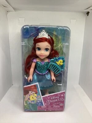 Muñeca y peine Disney Princesa Pequeña Ariel - NUEVO en paquete original Foto 1 de 4