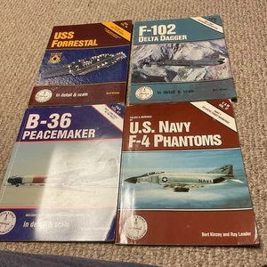 In Detail and Scale Lot of 4 Aviation Publication Books ~ Bert Kinzey F4 B-36 - Bild 1 von 10