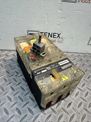 Interruptor auxiliar Klockner Moeller NZMH 6-63 VHI 002 63amp. T-4 Foto 1 de 4