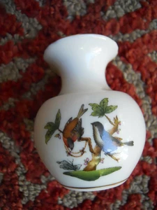 VINTAGE Herend ROTHSCHILD BIRD #7193/RO BUD VASE.  HUNGARY.  NICE! - Picture 1 of 7