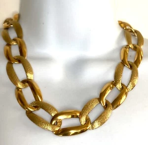 Vintage Signed Napier Pat 4,774,743 Gold Chunky Chain Statement Necklace - Picture 1 of 5