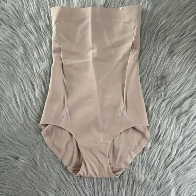 Maidenform Flexees Prendas moldeadoras Mujer Talla Pequeña Rubor Cintura Alta Calzoncillo Ultra Firme Foto 1 de 4