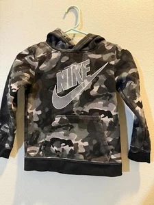 Nike Camo Hoodie for Kids - Youth Size 7 - Picture 1 of 3