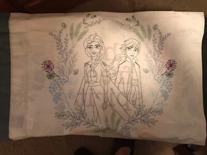 DISNEY FROZEN 2 FLORAL PILLOWCASE SET (New) 2 pack SUPER SOFT - Picture 1 of 5