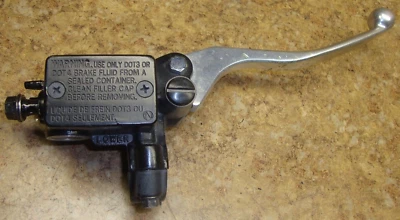 Honda CBR250 CBR 250 R CBR250R 2012 palanca de freno derecha cilindro maestro palanca 12 Foto 1 de 2