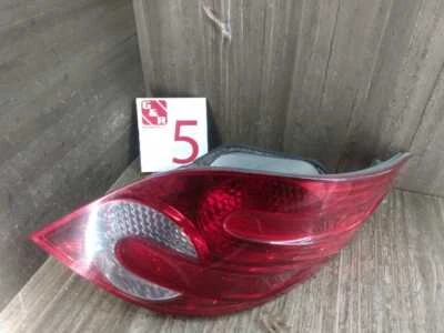 2006-10 MERCEDES R350 R500 PASSENGER RH TAILLIGHT BRAKE REVERSE TURN SIGNAL LAMP - Image 1 of 4
