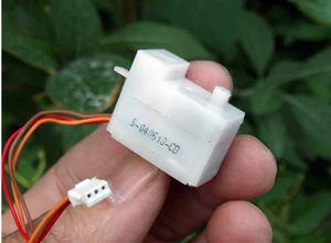 1x DC3.6-6V 6G Micro Gear Servo Lenkung Motor Ruder für RC Flugzeug Auto Boot - Bild 1 von 10