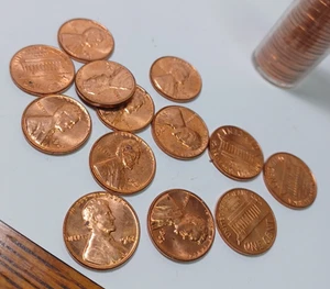 10 Rolls UNC 1962p Lincoln Memorial Cents JR - Picture 1 of 3