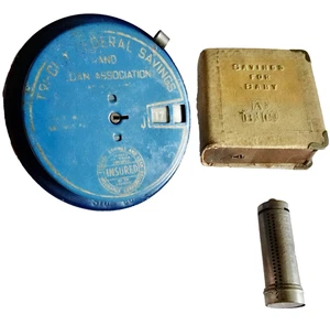 bANK TRI CITY FEDERAL KEY DIME B&RMFG POCKET SZ BABY 1ST SAVINGS NO KEY neocurio - Picture 1 of 16