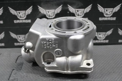 2005 YAMAHA 05-21 YZ125 OEM 54 ММ ЦИЛИНДР ДВИГАТЕЛЯ ОТВЕРСТИЕ КУВШИН ВЕРХНИЙ КОНЕЦ ВТУЛКА ХОРОШО - Изображение 1 из 4