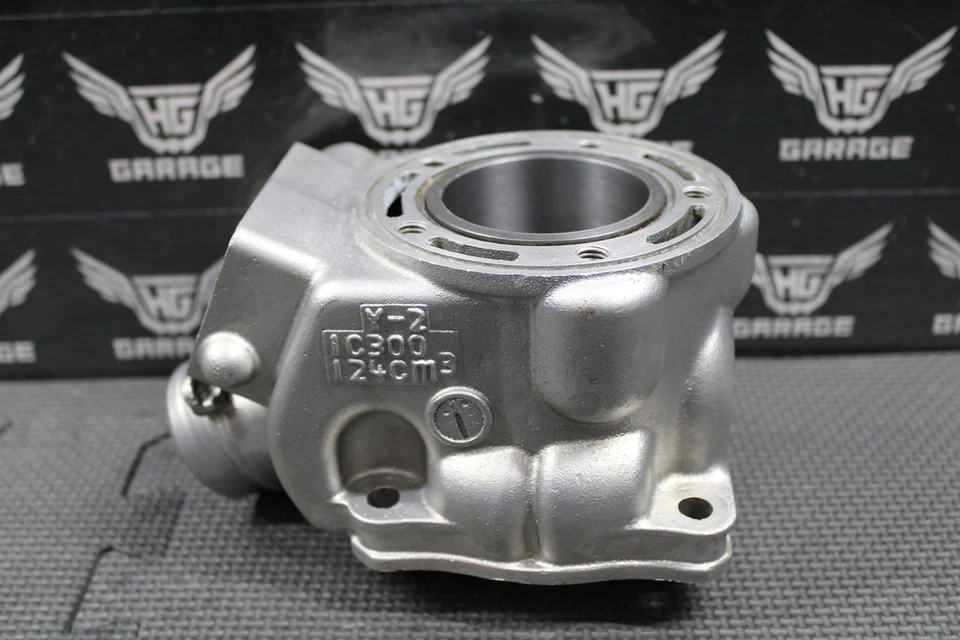 Yamaha 05-21 YZ125 2005 OEM 54mm motor cilindro diámetro jarra extremo superior manguito bueno Foto 1 de 4