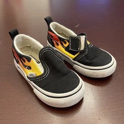 Vans Off The Wall 经典懒人火焰蹒跚学步儿童 5 码钩环带 — 第 1/4 张图片