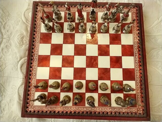 Essence of luxury – Italian silvered chess set