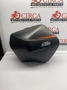 KTM 1290 Super Duke GT 17-24 right side pannier grey (61412923200G) + lock - Picture 1 of 9