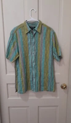 Camisa abotonada 100 % algodón manga corta cuello botón talla L platino platino en muy buena condición Foto 1 de 4