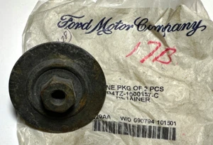 One Genuine Ford Body / Cab Mount Retainer Lower NOS D4TZ-1000157-C - Picture 1 of 2