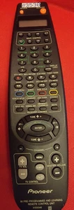 AV PIONEER PRE-PROGRAMMED AND LEARNING REMOTE CONTROL UNIT XXD3046 - Picture 1 of 2