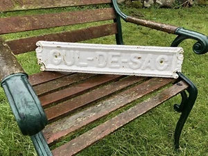 Solid Heavy Cast Iron Cul-De-Sac street sign, - Picture 1 of 1
