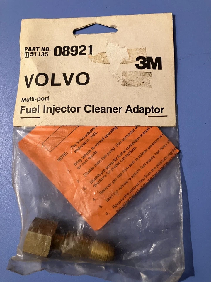 ADAPTADOR LIMPIADOR INYECTOR COMBUSTIBLE MULTIPUERTO VOLVO 3M 08921 Foto 1 de 1