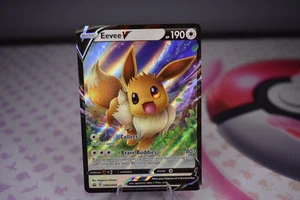Eevee V SWSH065 SWSH: Sword & Shield Promo Cards Holo - Picture 1 of 2