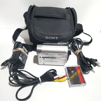 Sony DCR-HC52 MiniDV HandyCam Camcorder 40x Optical Zoom w/ Battery Charger Tape - Image 1 of 4