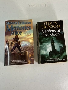 Steven Erickson Books - Lot of 2 - Memories of Ice & Gardens of the Moon - Picture 1 of 11