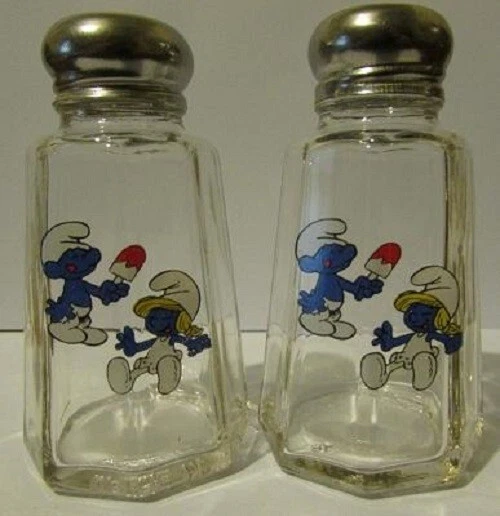Un bonito juego de saleros y pimenteros Pitufos 33/4" de alto Foto 1 de 1