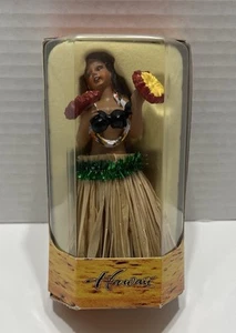 Multi-color 5" Dashboard Hula Figurine Doing Hula Dance Hawaii - Imagen 1 de 7