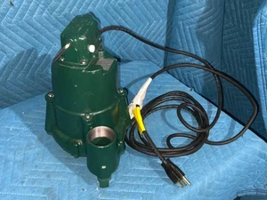 ZOELLER E98 1/2 HP Effluent Pump,No Switch Included 4NW39 (S1Fflr) - Picture 1 of 4