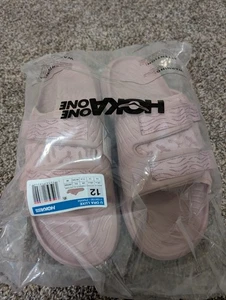 HOKA One One Ora Luxe Ciabatta Slide Malva Pallida Uomo Taglia 12 NUOVA - Foto 1 di 4