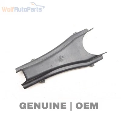 Mercedes-Benz CLA250 2014-2019 - Cubierta del brazo de control de suspensión trasera (superior) Foto 1 de 4