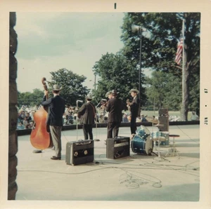 Bill Monroe & The Bluegrass Boys VINTAGE Candid 3.5x3.5 Photo 1967 - Picture 1 of 1
