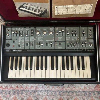 ROLAND SYSTEM-100 MODEL 101 Analog Synthesizer - Image 1 of 4
