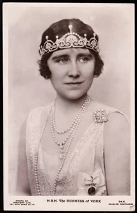 H.R.H. The Duchess Of York Mother of Queen Elizabeth II RPPC Postcard - Picture 1 of 2